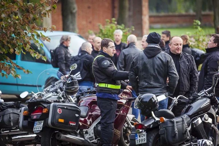 Motocyklowy rajd śladami września 1939 roku (zdjęcia)