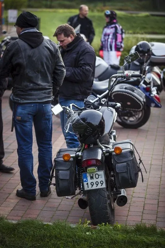 Motocyklowy rajd śladami września 1939 roku (zdjęcia)