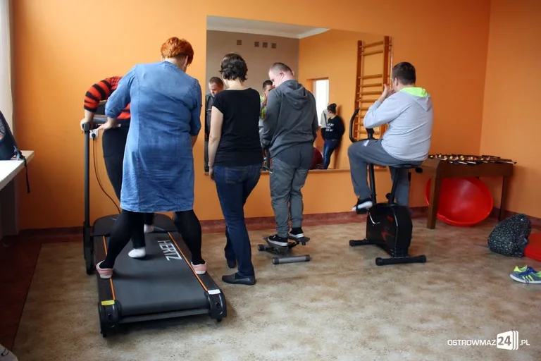 Uczniowie ZSS w Starym Lubiejewie kręcili kilometry (zdjęcia)