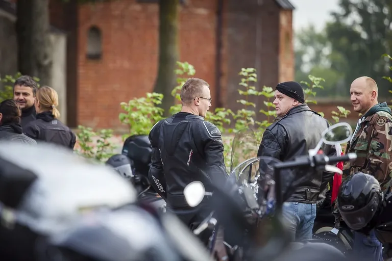 Motocyklowy rajd śladami września 1939 roku (zdjęcia)