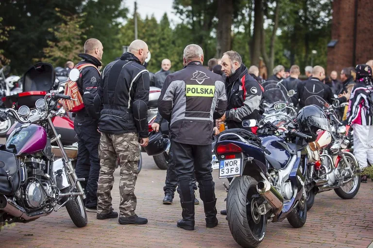 Motocyklowy rajd śladami września 1939 roku (zdjęcia)