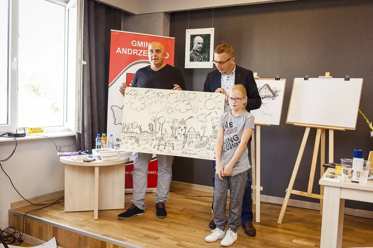 Warsztaty plastyczno-historyczne w Andrzejewie (zdjęcia)