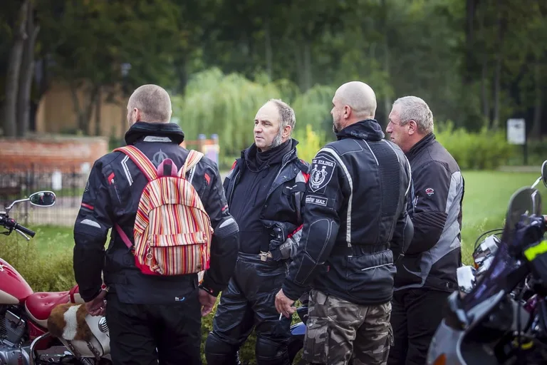 Motocyklowy rajd śladami września 1939 roku (zdjęcia)