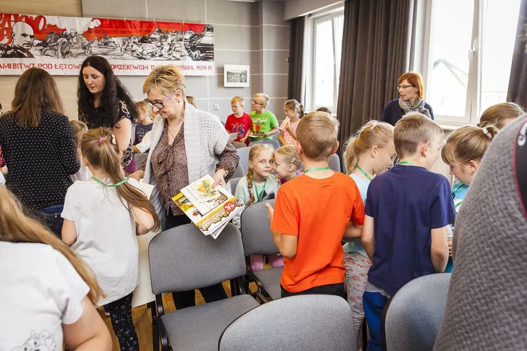 Warsztaty plastyczno-historyczne w Andrzejewie (zdjęcia)