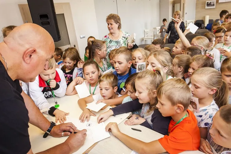 Warsztaty plastyczno-historyczne w Andrzejewie (zdjęcia)