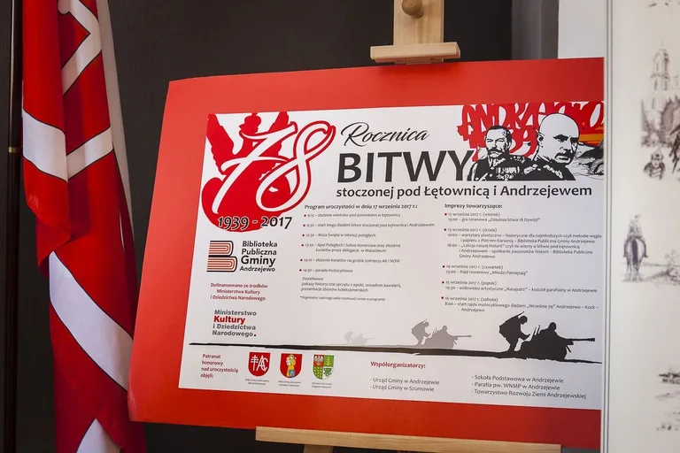 Warsztaty plastyczno-historyczne w Andrzejewie (zdjęcia)