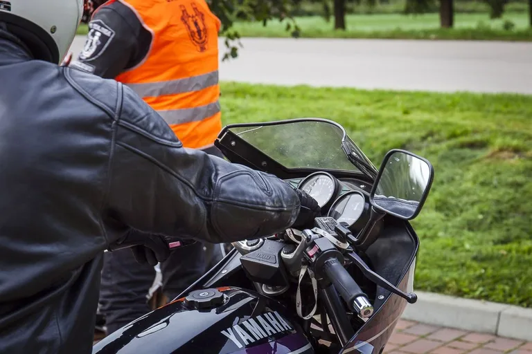 Motocyklowy rajd śladami września 1939 roku (zdjęcia)