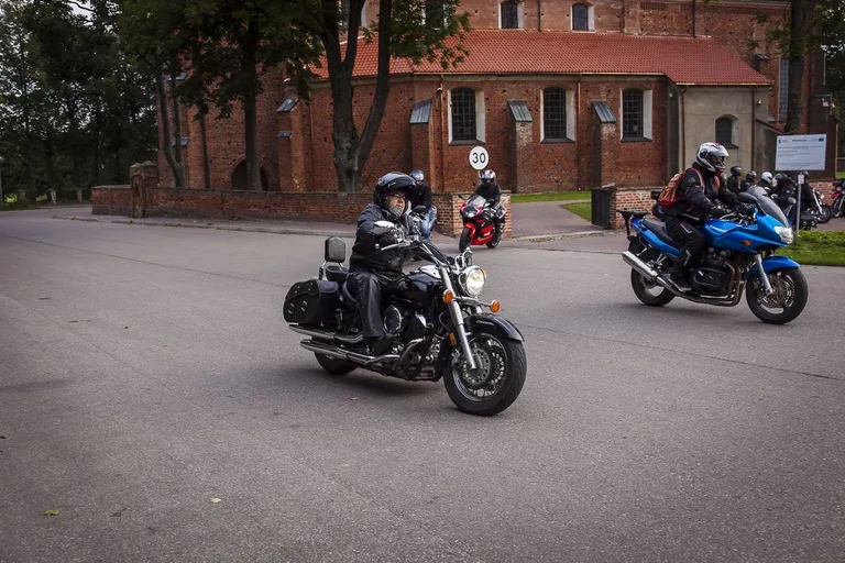 Motocyklowy rajd śladami września 1939 roku (zdjęcia)