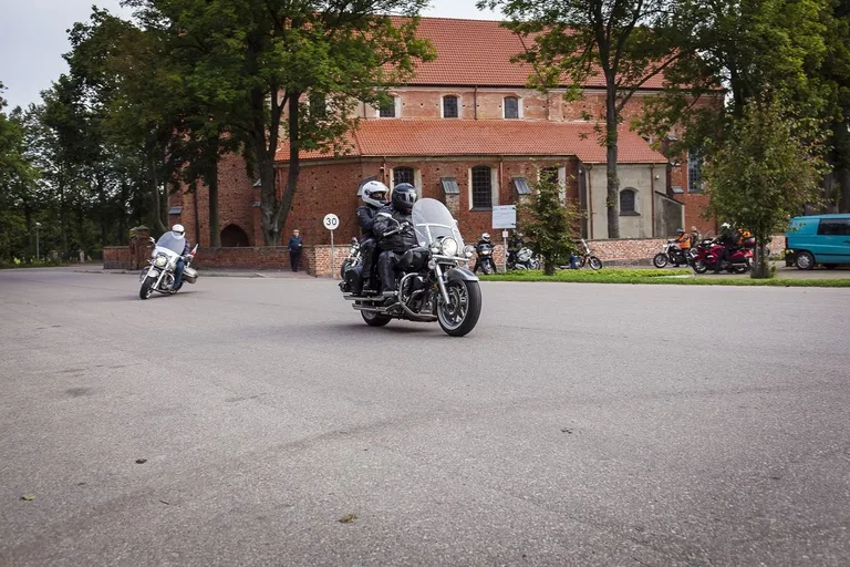 Motocyklowy rajd śladami września 1939 roku (zdjęcia)
