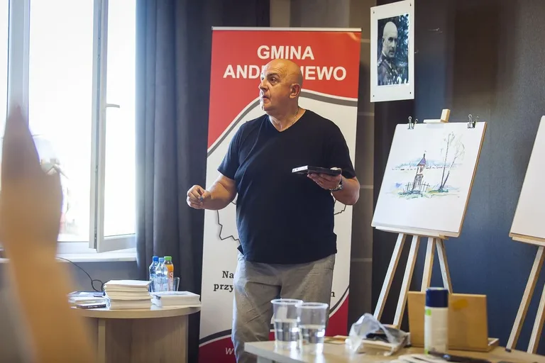Warsztaty plastyczno-historyczne w Andrzejewie (zdjęcia)