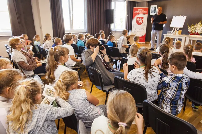 Warsztaty plastyczno-historyczne w Andrzejewie (zdjęcia)