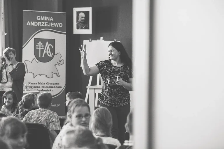 Warsztaty plastyczno-historyczne w Andrzejewie (zdjęcia)