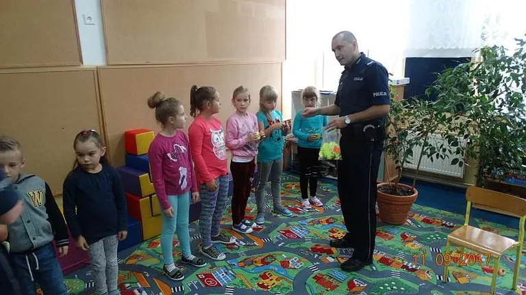 O bezpieczeństwie z dziećmi w gminie Wąsewo (zdjęcia)
