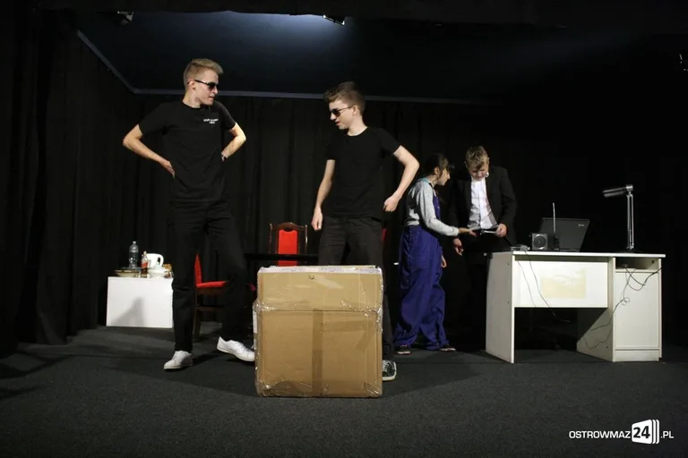 "Wierny robot" w teatrze Scena Kotłownia (zdjęcia)