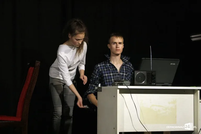 "Wierny robot" w teatrze Scena Kotłownia (zdjęcia)