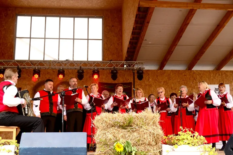 Piknik rodzinny na pożegnanie wakacji w Broku (zdjęcia)