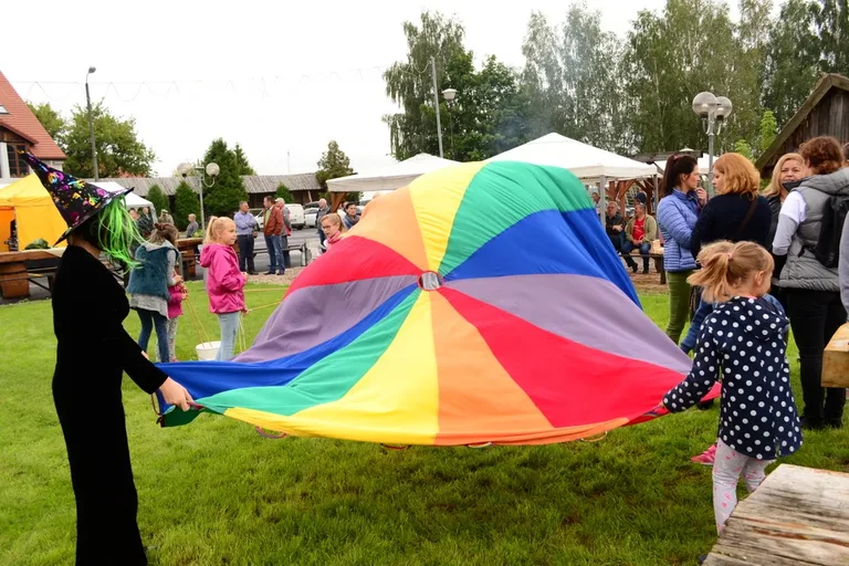 Piknik rodzinny na pożegnanie wakacji w Broku (zdjęcia)