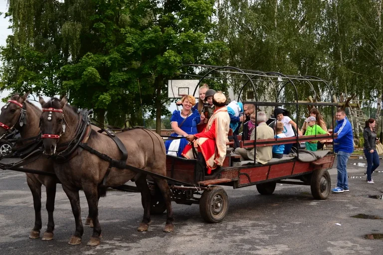 Piknik rodzinny na pożegnanie wakacji w Broku (zdjęcia)