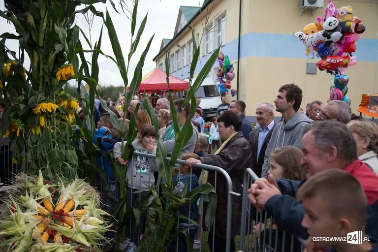 Zabawa podczas Jarmarków Czerwińskich i Dni Kukurydzy (zdjęcia, wideo)