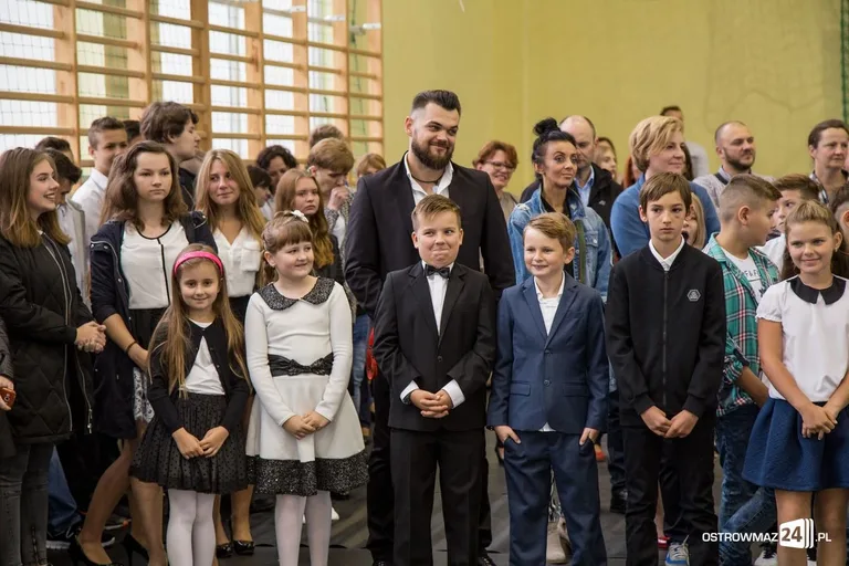 "Dwójka" powitała nowy rok szkolny (zdjęcia)