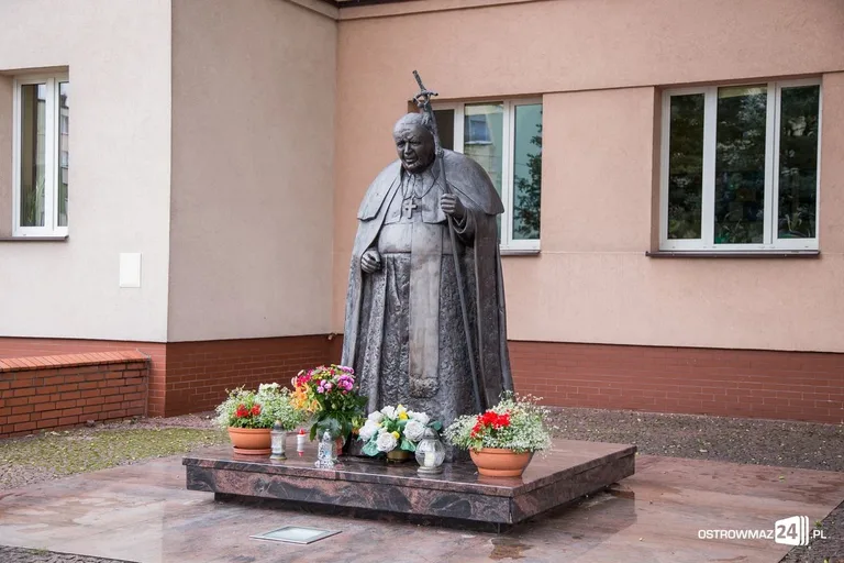"Dwójka" powitała nowy rok szkolny (zdjęcia)
