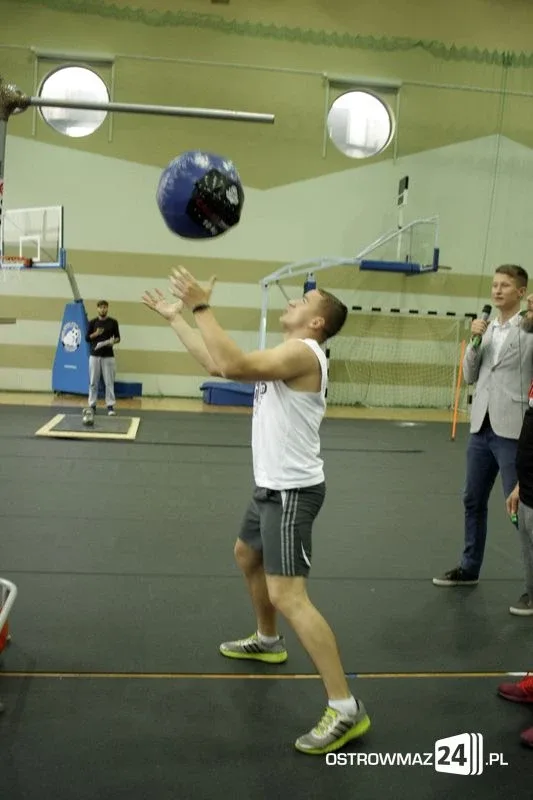 Power Challenge 2017 w hali MOSiR (zdjęcia)