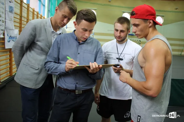 Power Challenge 2017 w hali MOSiR (zdjęcia)