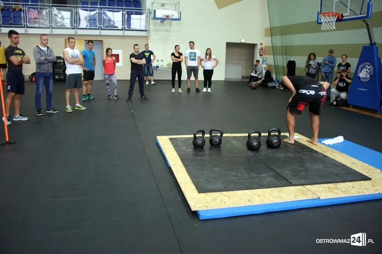 Power Challenge 2017 w hali MOSiR (zdjęcia)