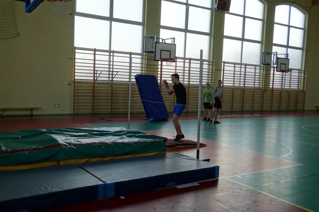 Zimowe ferie w mieście na sportowo (zdjęcia)