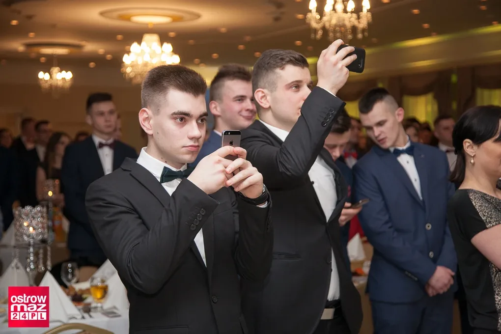 Studniówka Ekonomika 2018 (zdjęcia, wideo)