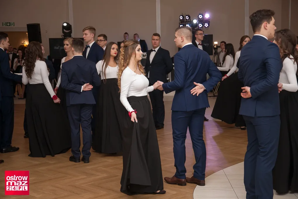 Studniówka Ekonomika 2018 (zdjęcia, wideo)