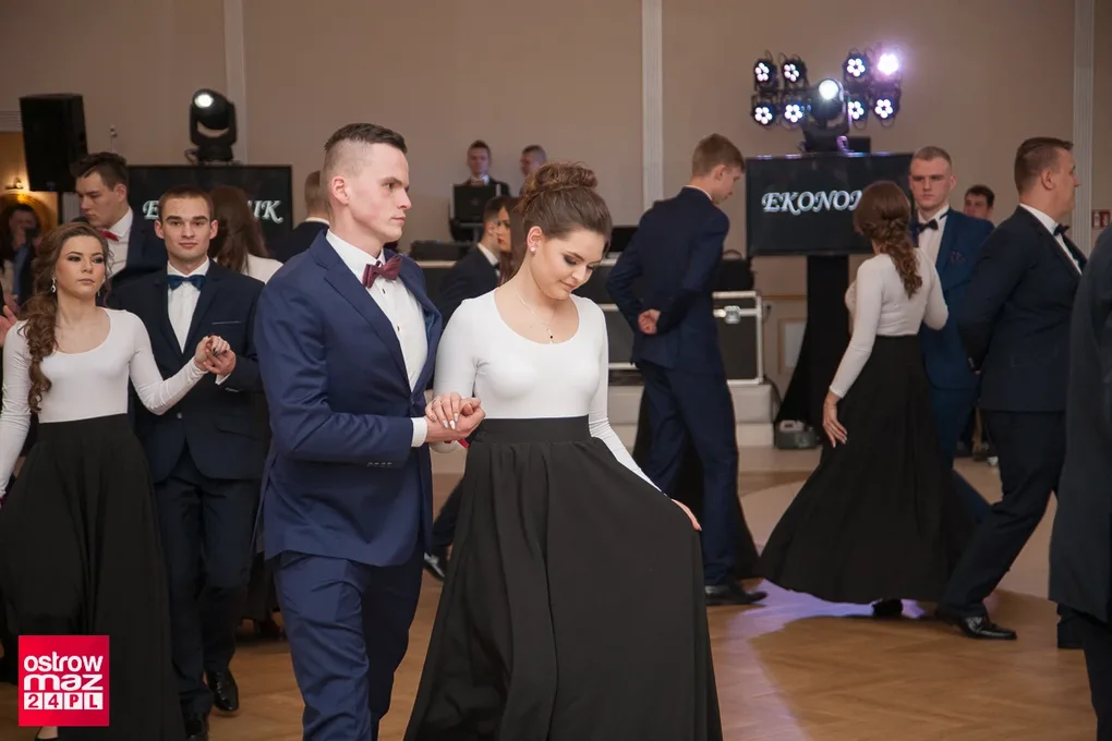 Studniówka Ekonomika 2018 (zdjęcia, wideo)