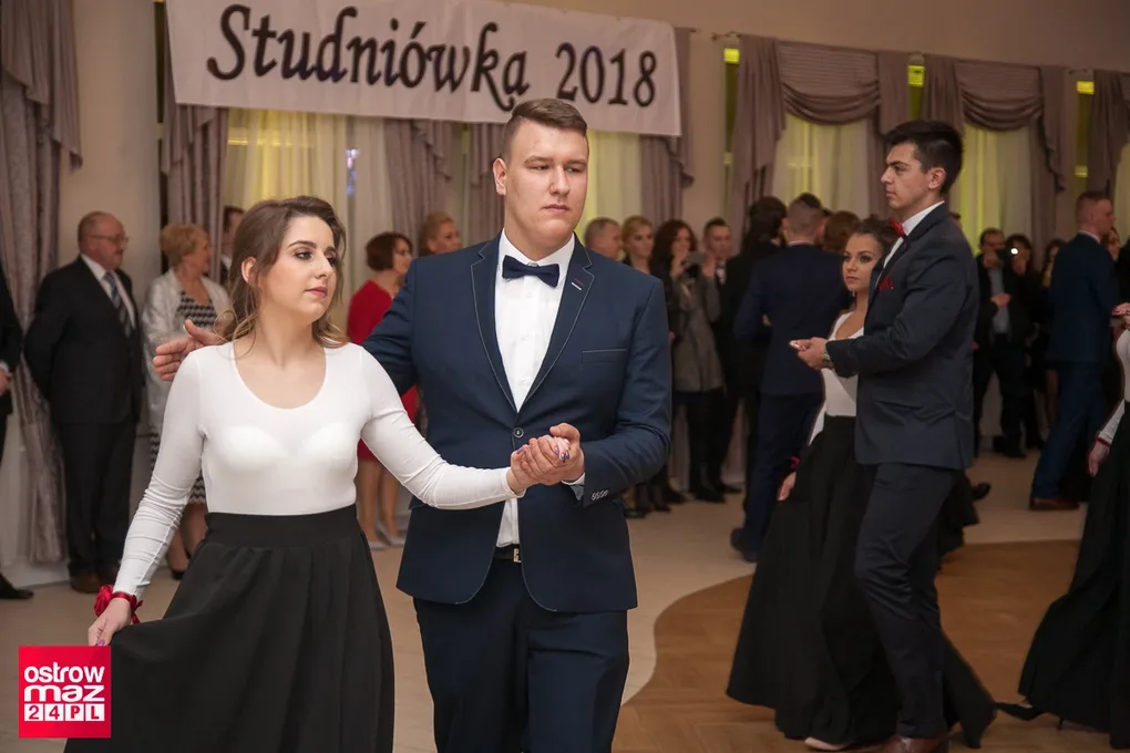 Studniówka Ekonomika 2018 (zdjęcia, wideo)