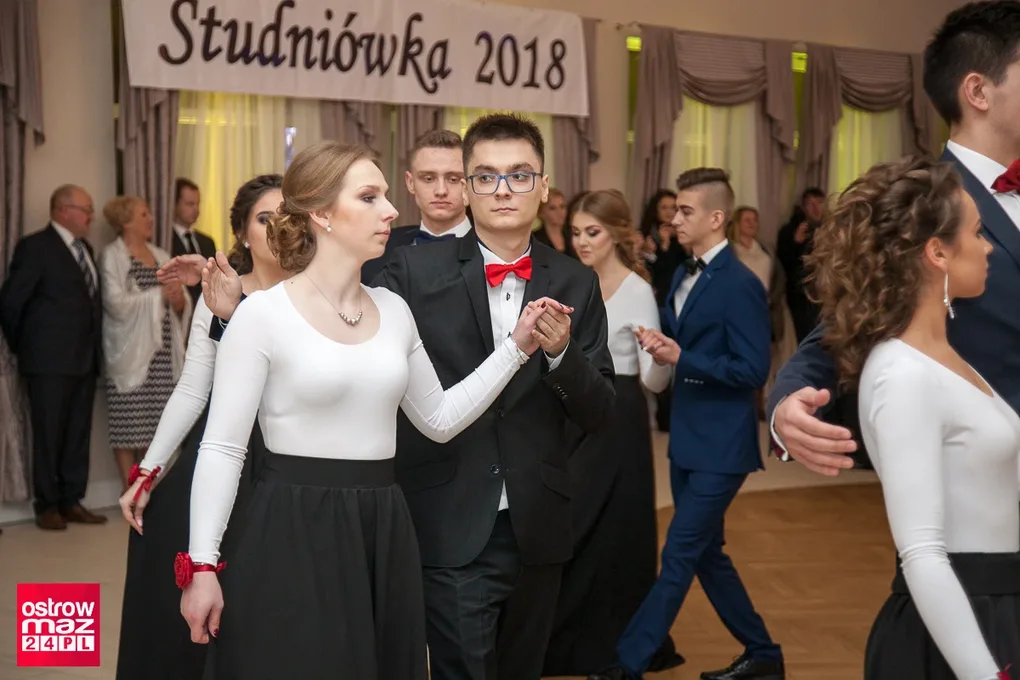 Studniówka Ekonomika 2018 (zdjęcia, wideo)