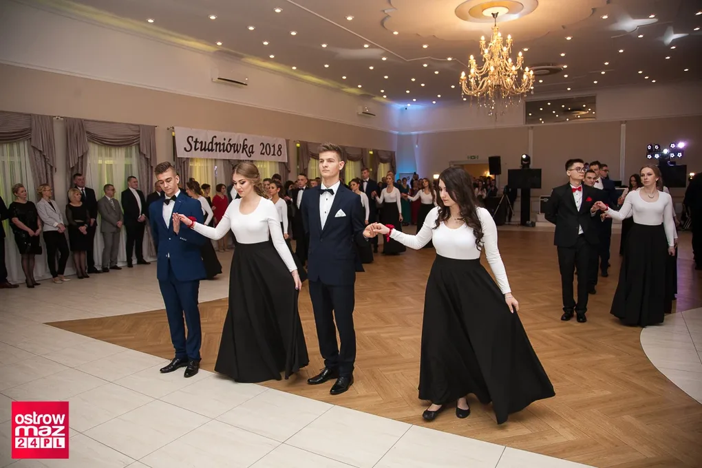 Studniówka Ekonomika 2018 (zdjęcia, wideo)