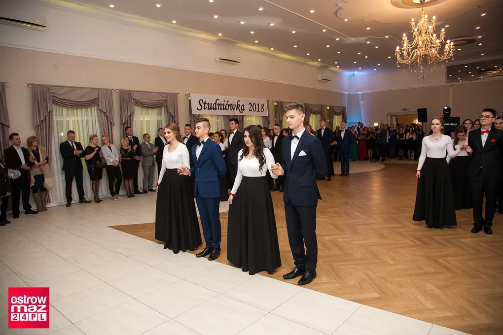 Studniówka Ekonomika 2018 (zdjęcia, wideo)