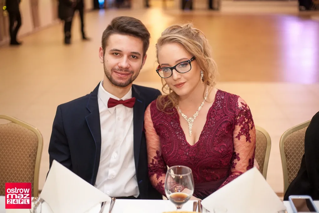 Studniówka Ekonomika 2018 (zdjęcia, wideo)