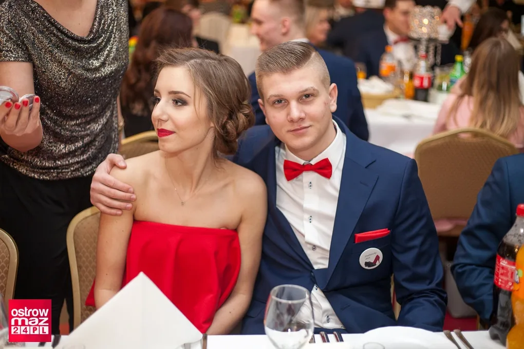 Studniówka Ekonomika 2018 (zdjęcia, wideo)