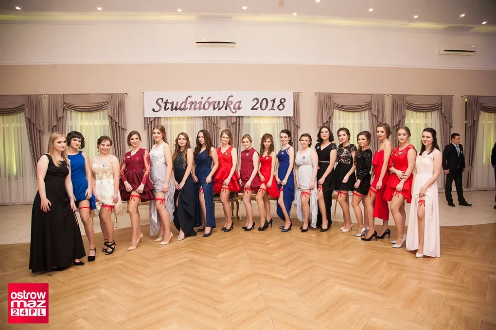 Studniówka Ekonomika 2018 (zdjęcia, wideo)