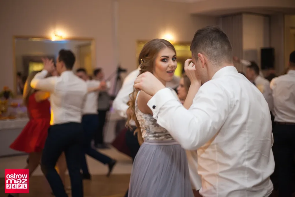 Studniówka Ekonomika 2018 (zdjęcia, wideo)