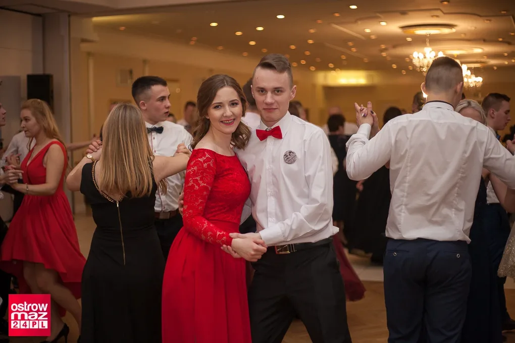 Studniówka Ekonomika 2018 (zdjęcia, wideo)