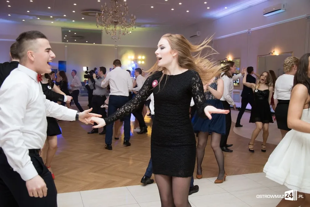 Przeżyj to jeszcze raz - Studniówka Ekonomika 2017