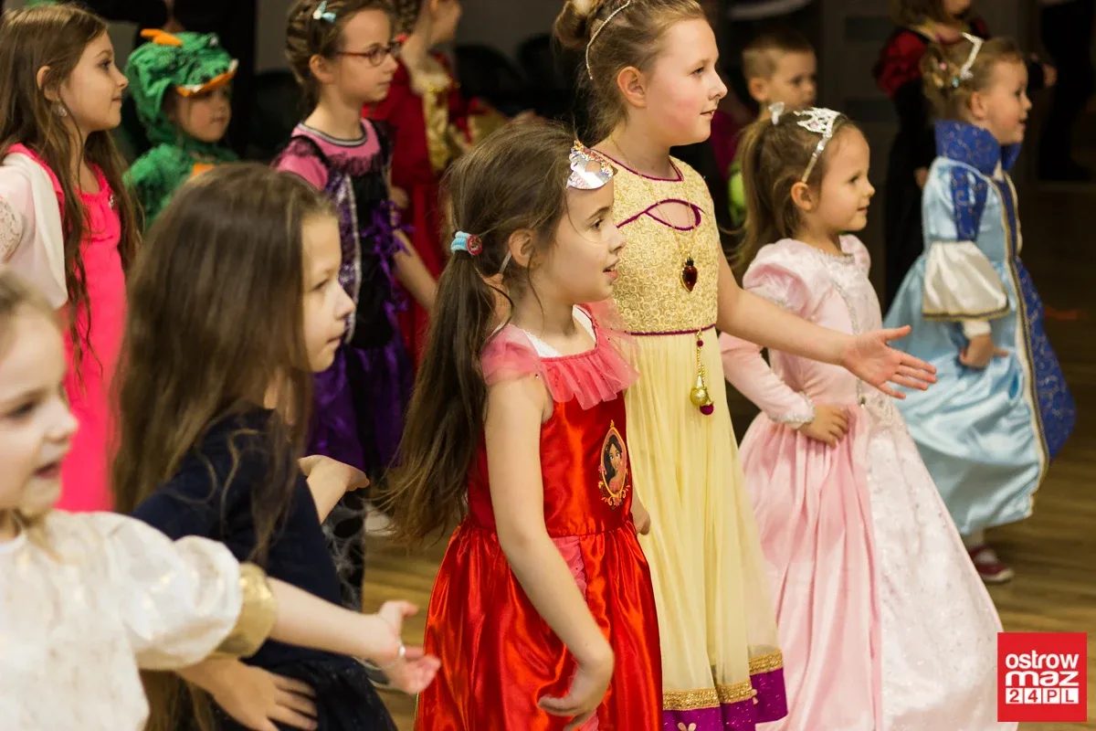 Feryjny bal karnawałowy w DC Dance Studio (zdjęcia, wideo)