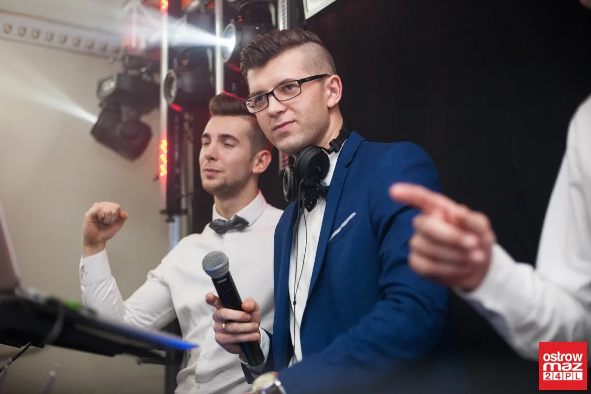 Studniówka ZS CKR w Starym Lubiejewie (zdjęcia, wideo)
