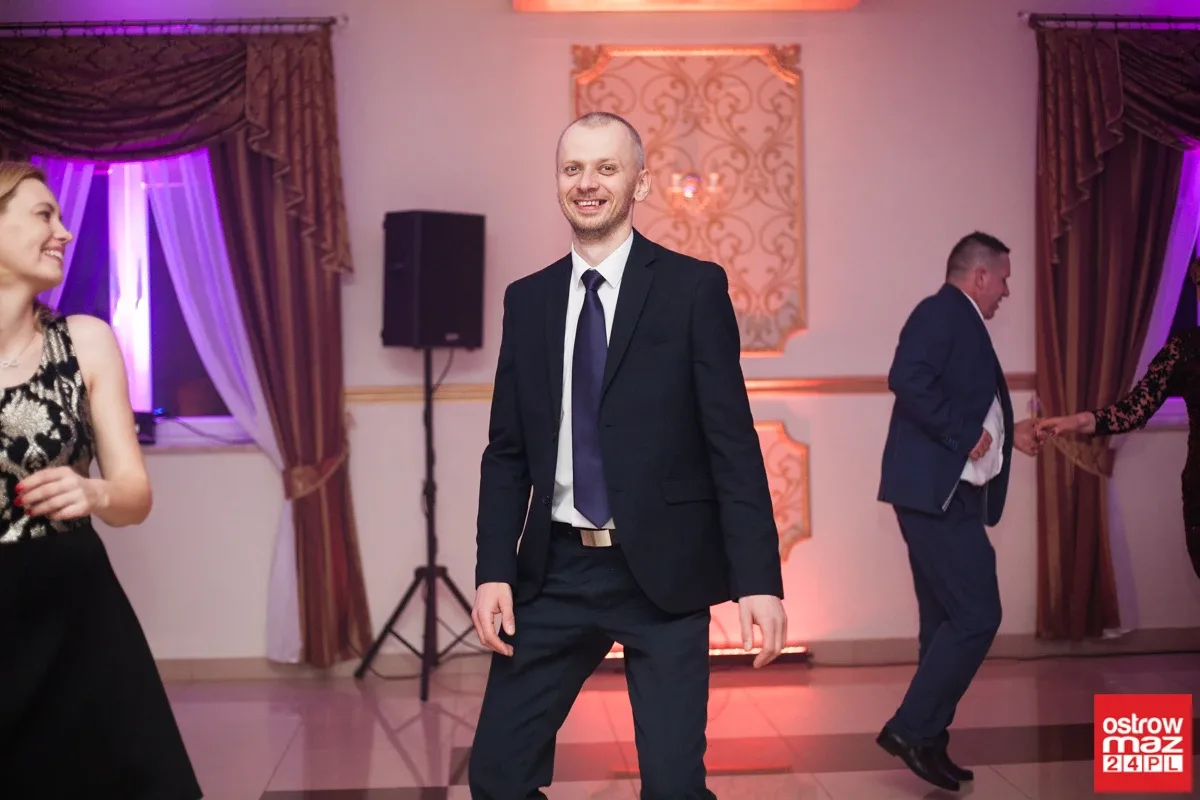 Studniówka ZS CKR w Starym Lubiejewie (zdjęcia, wideo)