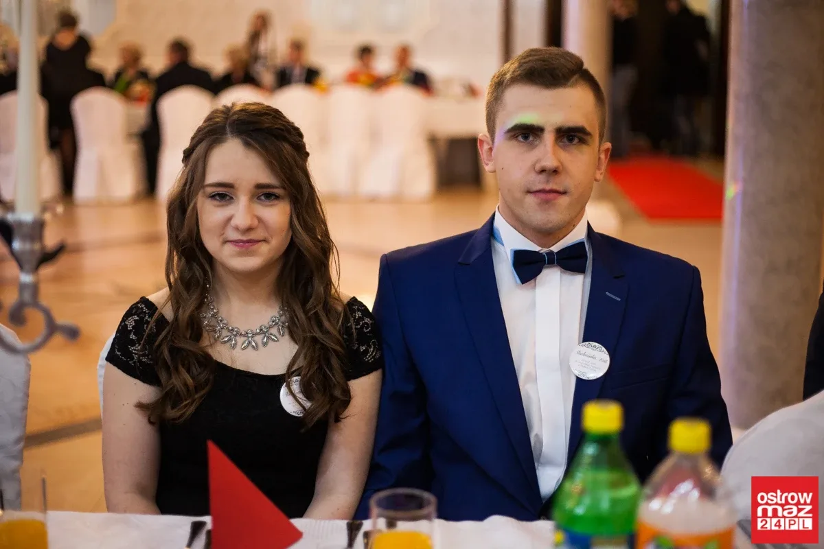 Studniówka ZS w Małkini Górnej (zdjęcia, wideo)