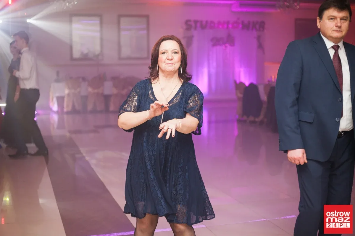 Studniówka ZS CKR w Starym Lubiejewie (zdjęcia, wideo)
