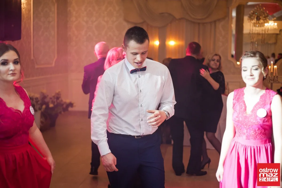 Studniówka ZS w Małkini Górnej (zdjęcia, wideo)