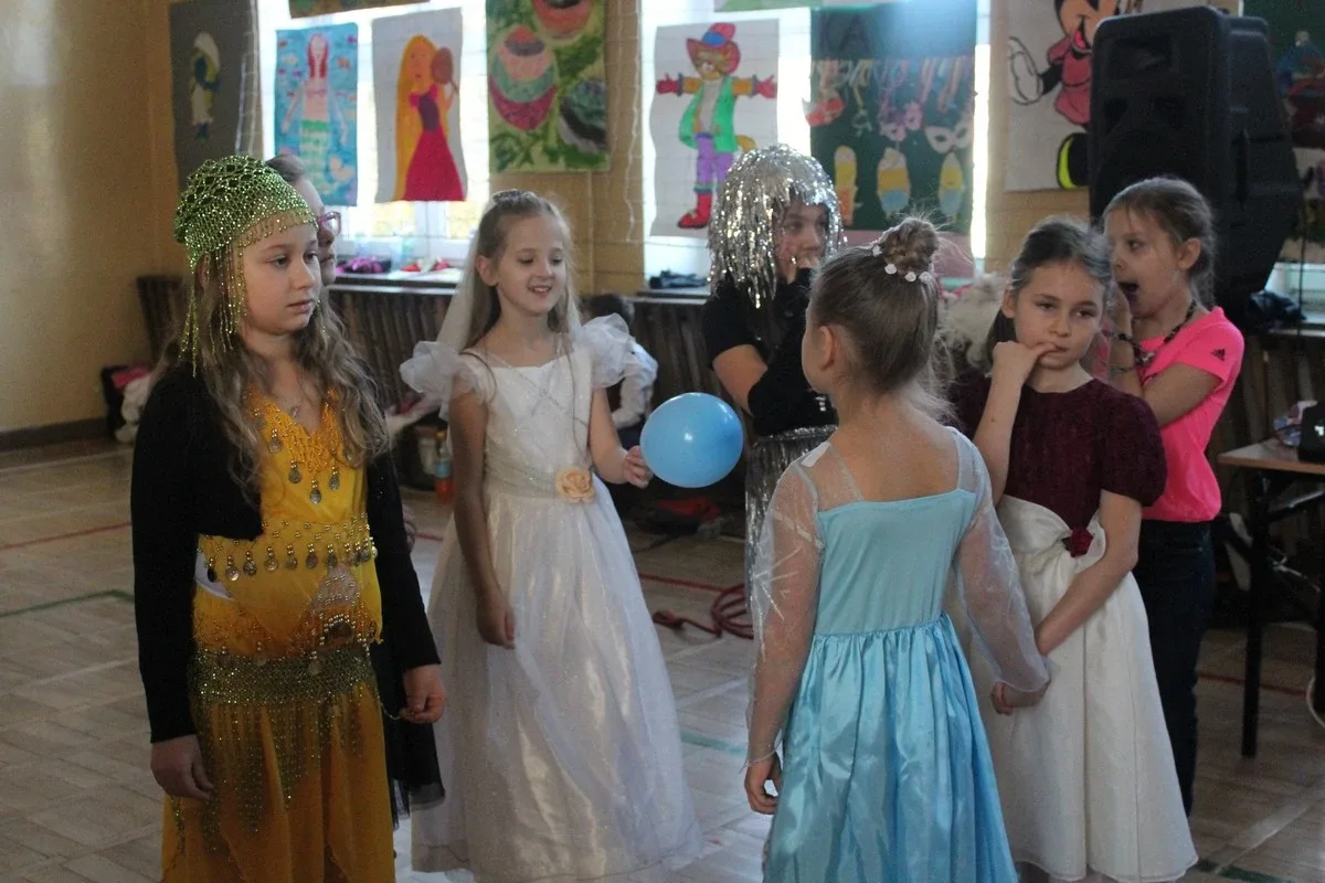Zabawa karnawałowa w "jedynce" (zdjęcia)