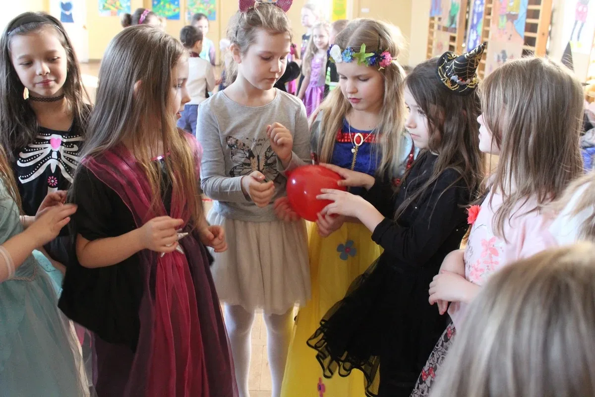 Zabawa karnawałowa w "jedynce" (zdjęcia)